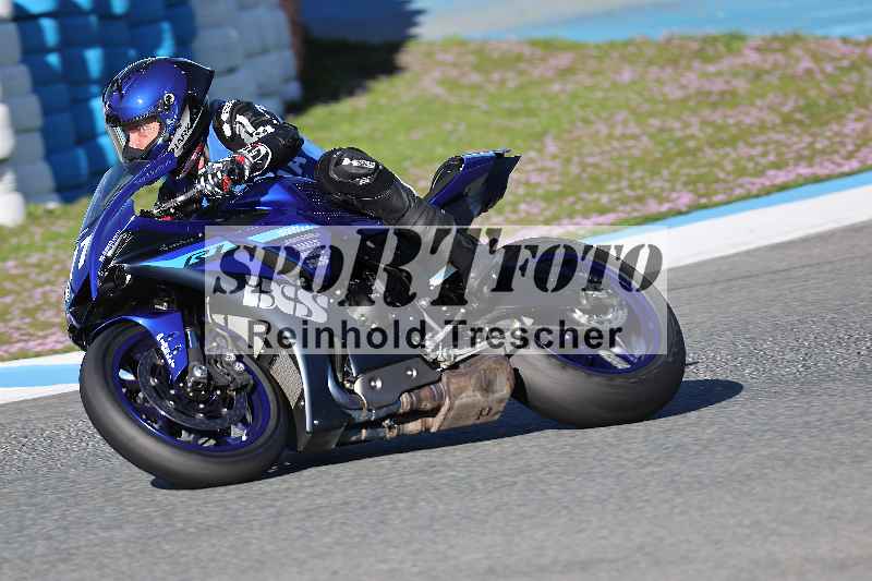 Archiv-2025/02 28.-31.01.2025 Moto Center Thun Jerez/gruen-green/177